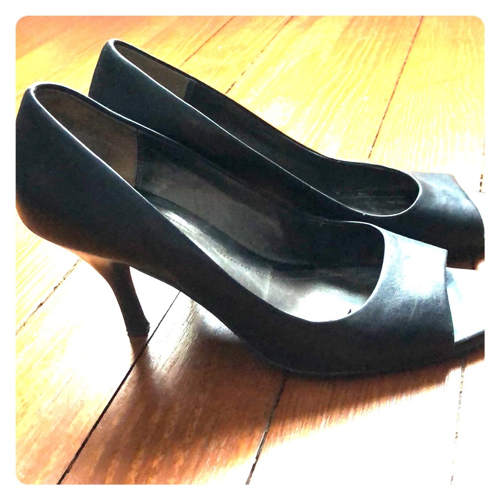 Black peep-toe heels